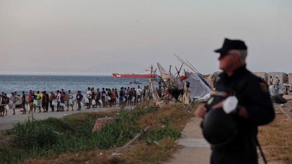 Spanish Intelligence Warned of Mass Migration to Ceuta Prior to Surge