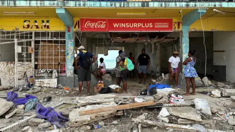 Jamaica in Crisis: Desperation for Food and Relief After Hurricane Melissa