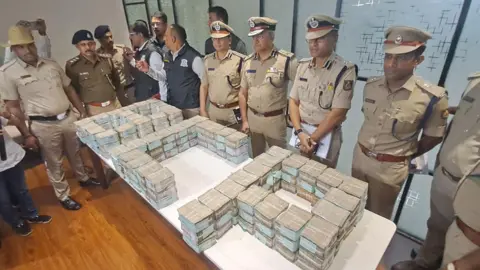 Bengaluru Police Unravel $800,000 Heist, Arrest Three Suspects