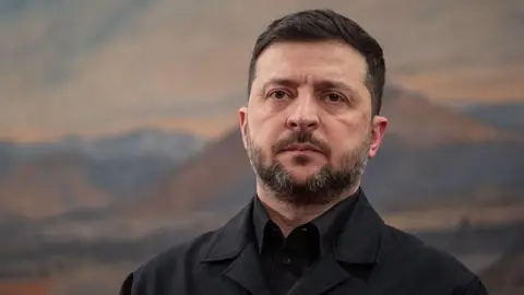 Zelensky Set to Confer with Trump Following US's Proposal for Russia-Ukraine Peace