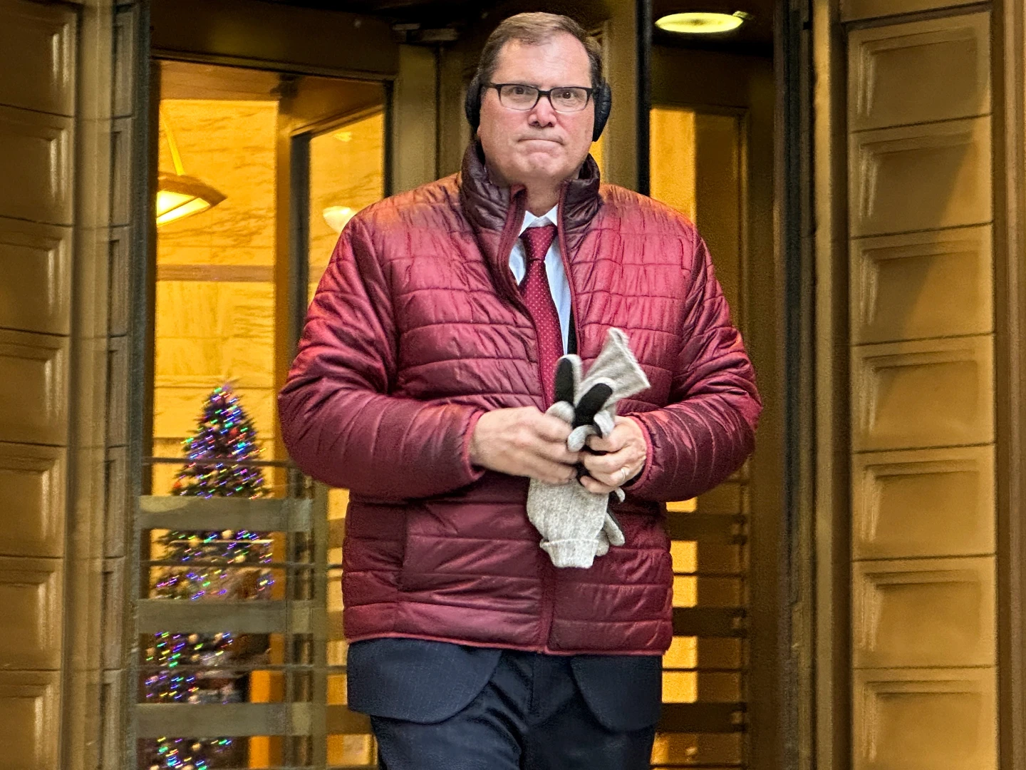 Federal Judge Disqualifies Acting U.S. Attorney in Probe Linked to Trump