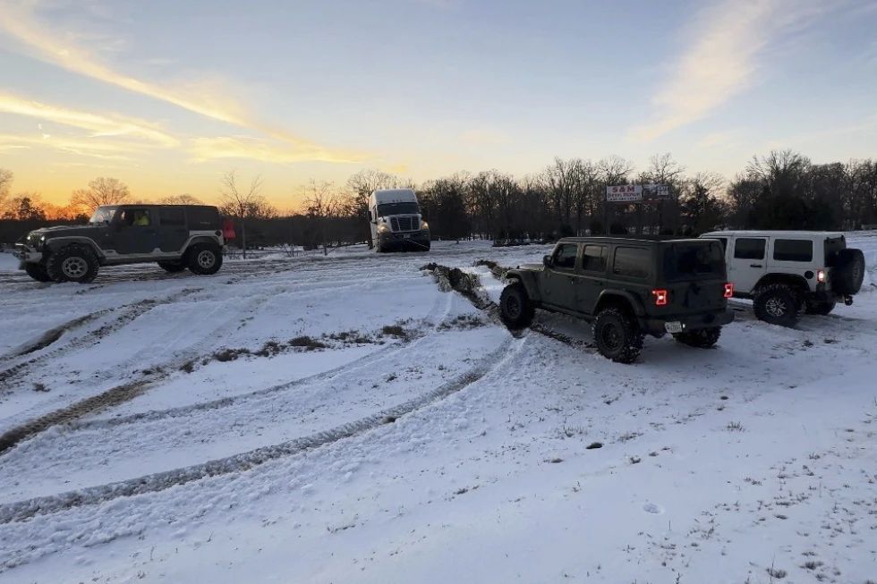 Severe Cold Weather Impacts Southern U.S. as Power Outages Persist