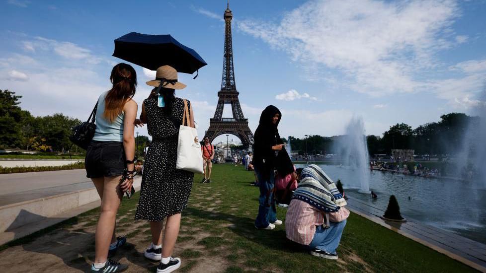France Blames Heatwaves for Sharp Rise in Drownings