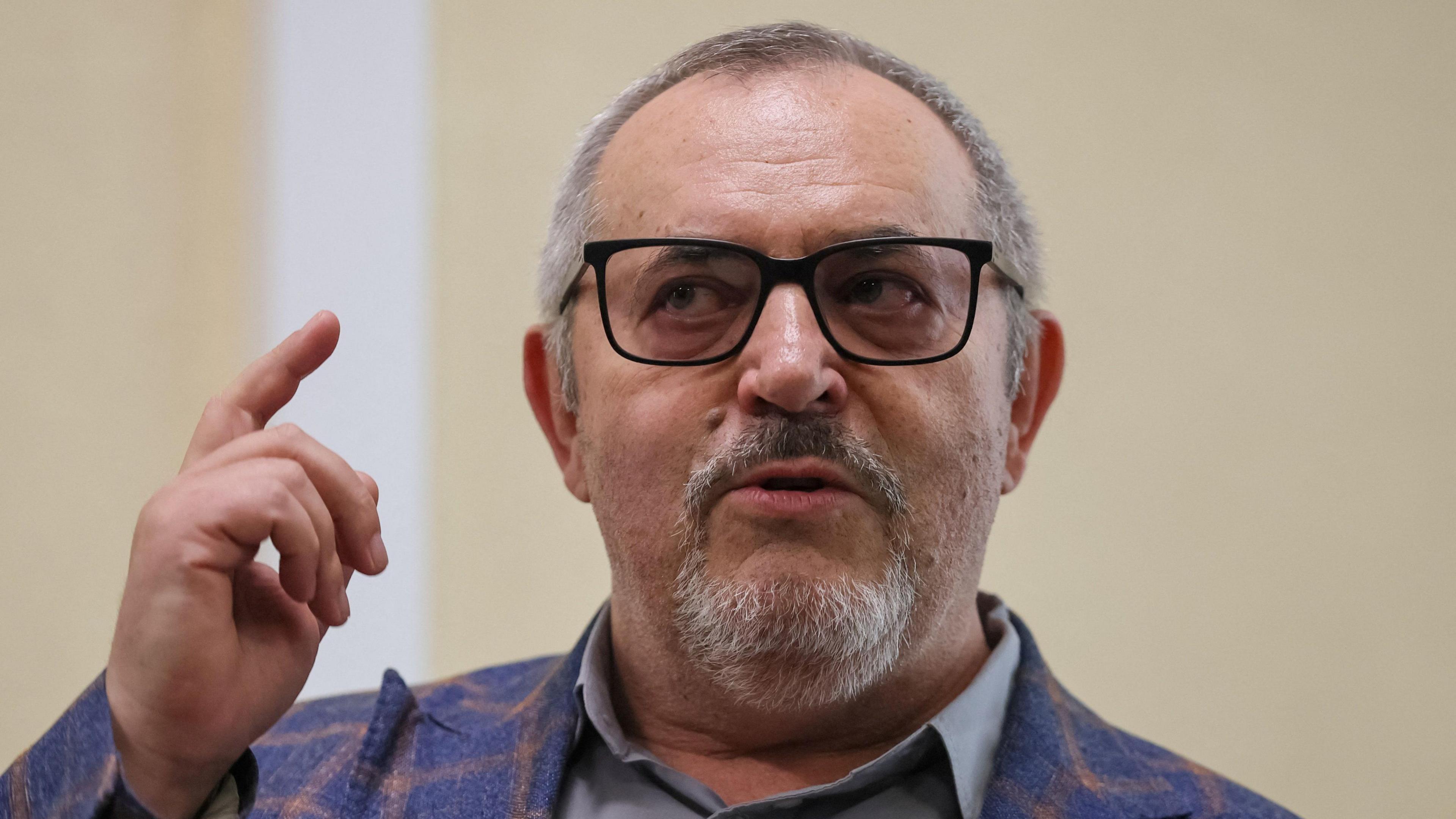 Boris Nadezhdin Declares Exile as Russian ‘Foreign Agent’ and Follows Putin’s Tight Grip