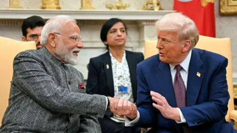 Trump Claims India Will Reduce Russian Oil Imports Amid Diplomatic Pressure