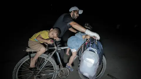 Desperate Exodus: Gaza Residents Struggle to Escape Intensified Israeli Assault