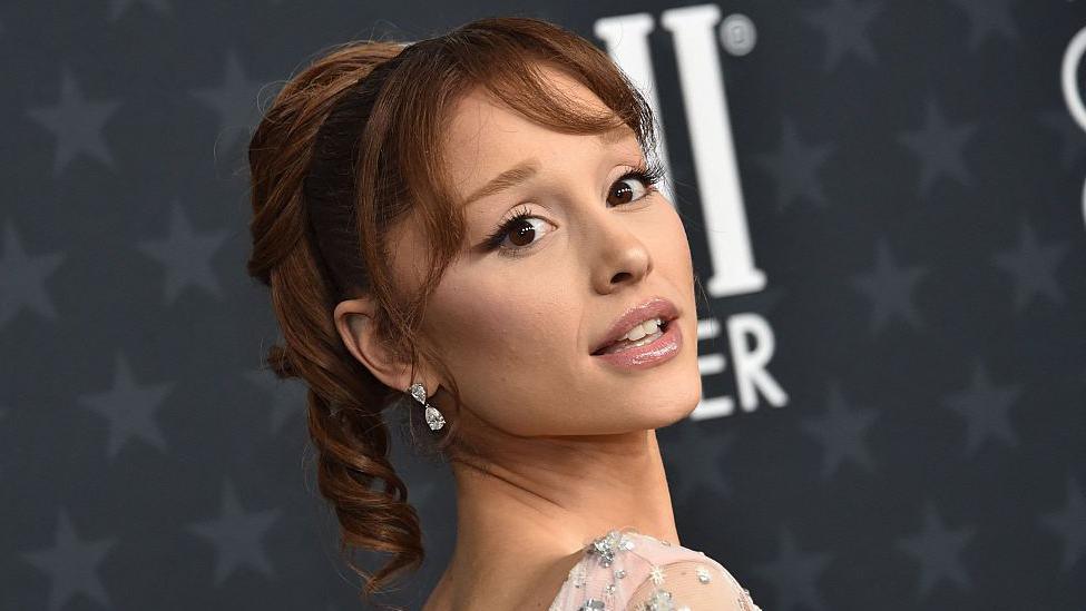 Ariana Grande Suits Hackers Who Leaked Her Unreleased Music