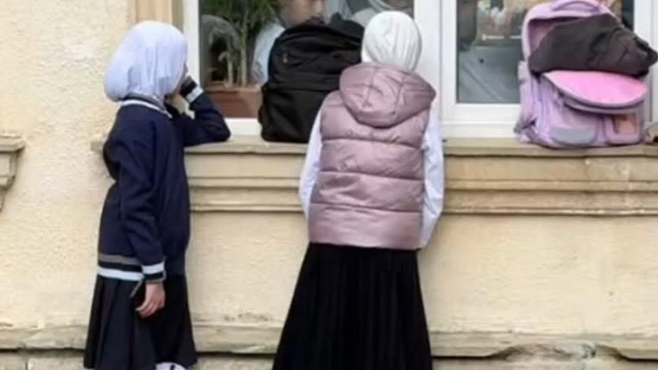 Azerbaijani School Hijab Ban Sparks Rare Protests and Fuels Row with Turkey