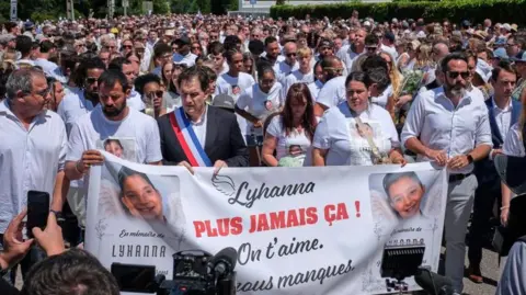 French town mourns murdered child amid police scrutiny