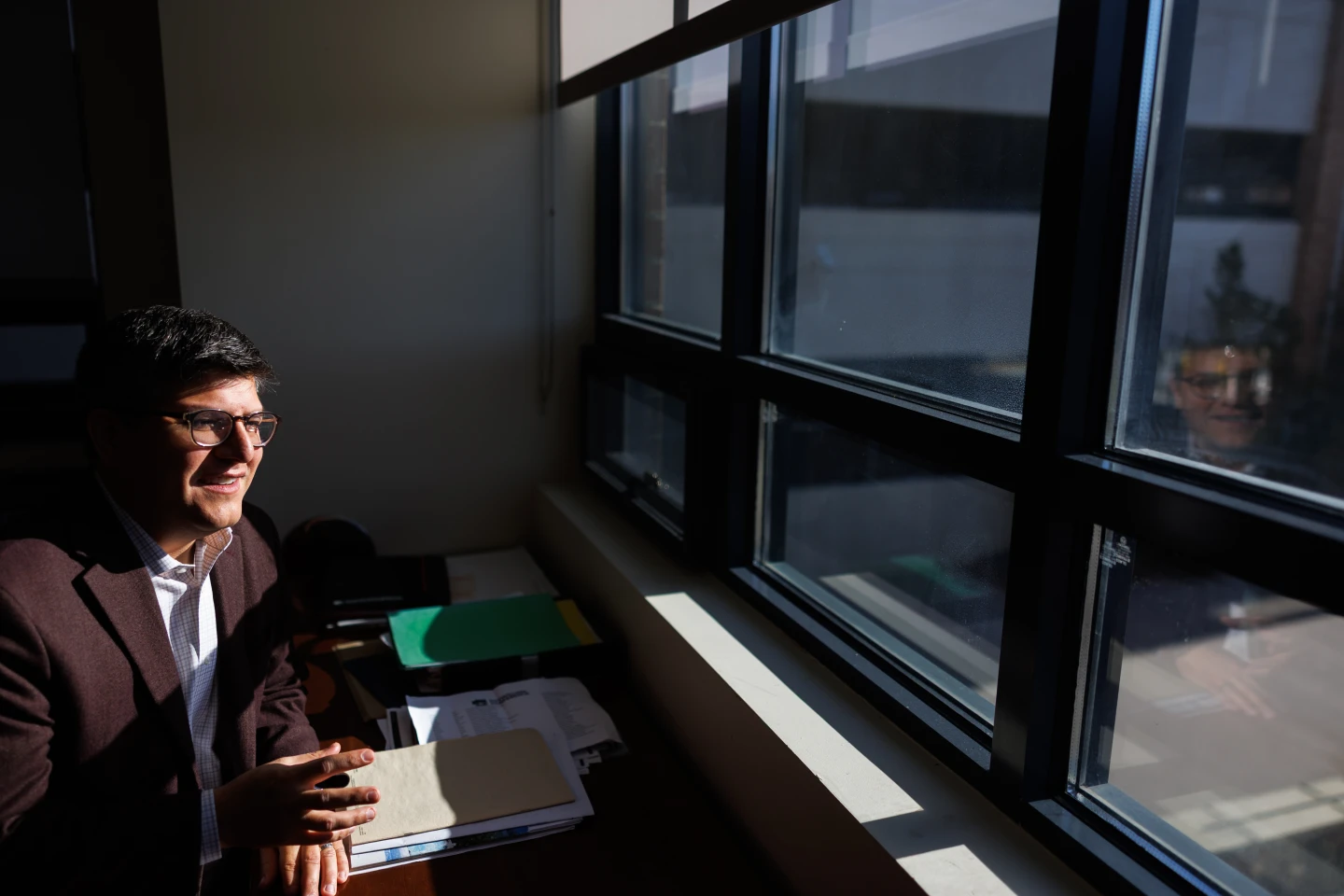 AI Integration in College Admissions: A Double-Edged Sword