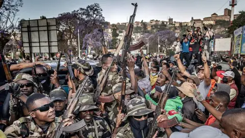 Political Turmoil in Madagascar: A Presidential Power Struggle Unfolds