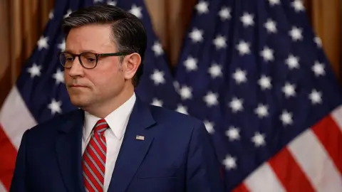 House Prepares for Critical Vote to End U.S. Government Shutdown