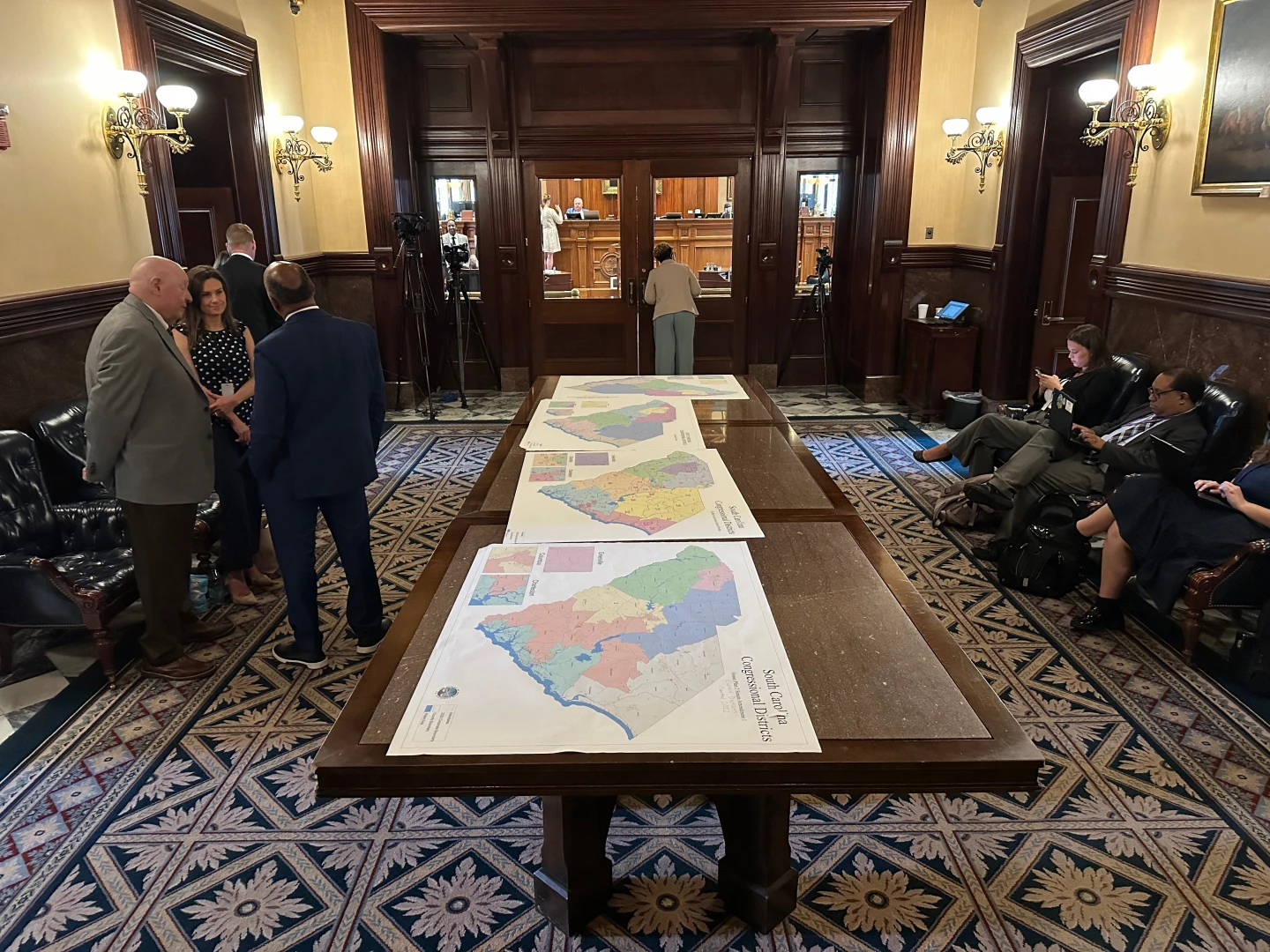 Quantum Analysis Reveals GOP's Strategic Redistricting Surge Ahead of Midterms