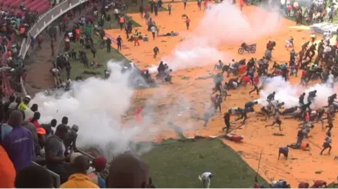 Chaos Erupts as Mourners Gather for Former PM Raila Odinga's Body in Nairobi