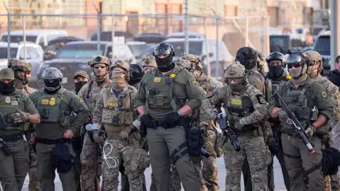 Trump Sends 300 National Guard Troops to Chicago Amid Rising Tensions