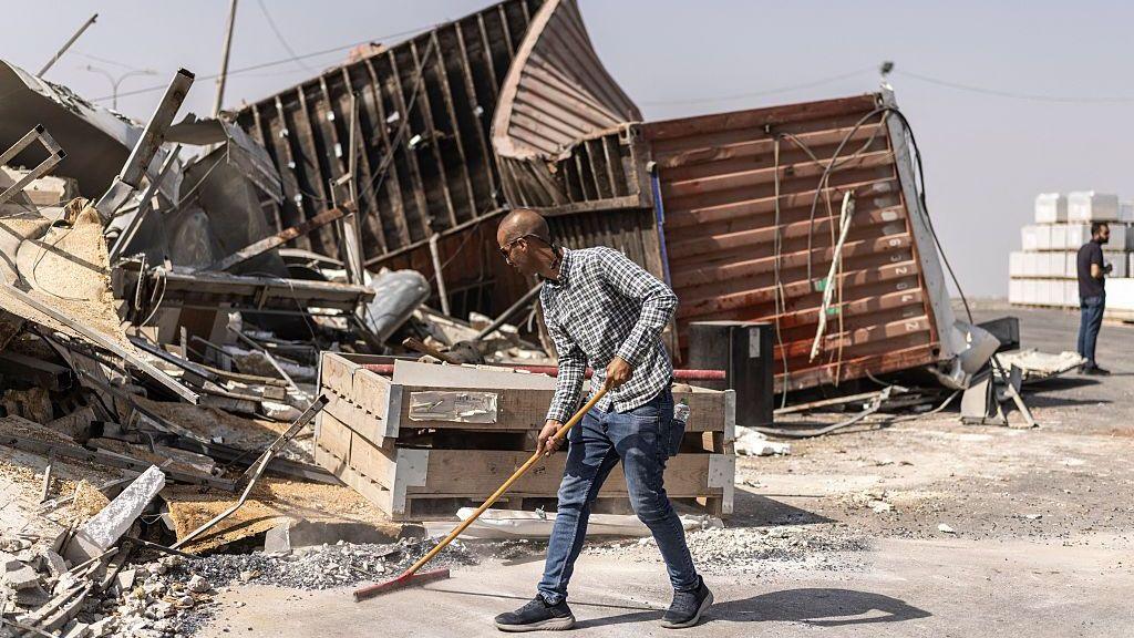 Debris in Hebron