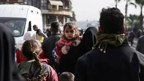 Escalating Violence in Aleppo: Thousands Displaced as Clashes Erupt