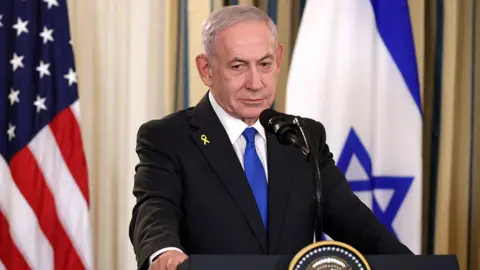 Netanyahu Faces Political Peril as Peace Deal Proves Unavoidable