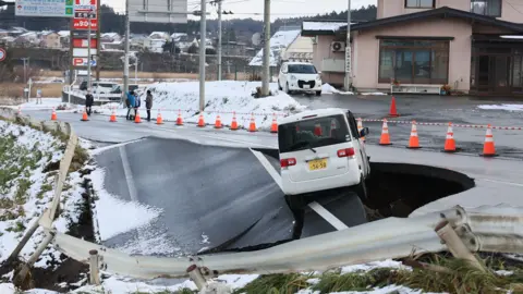 Magnitude 7.5 Earthquake Rocks Northern Japan, Numerous Injuries Reported