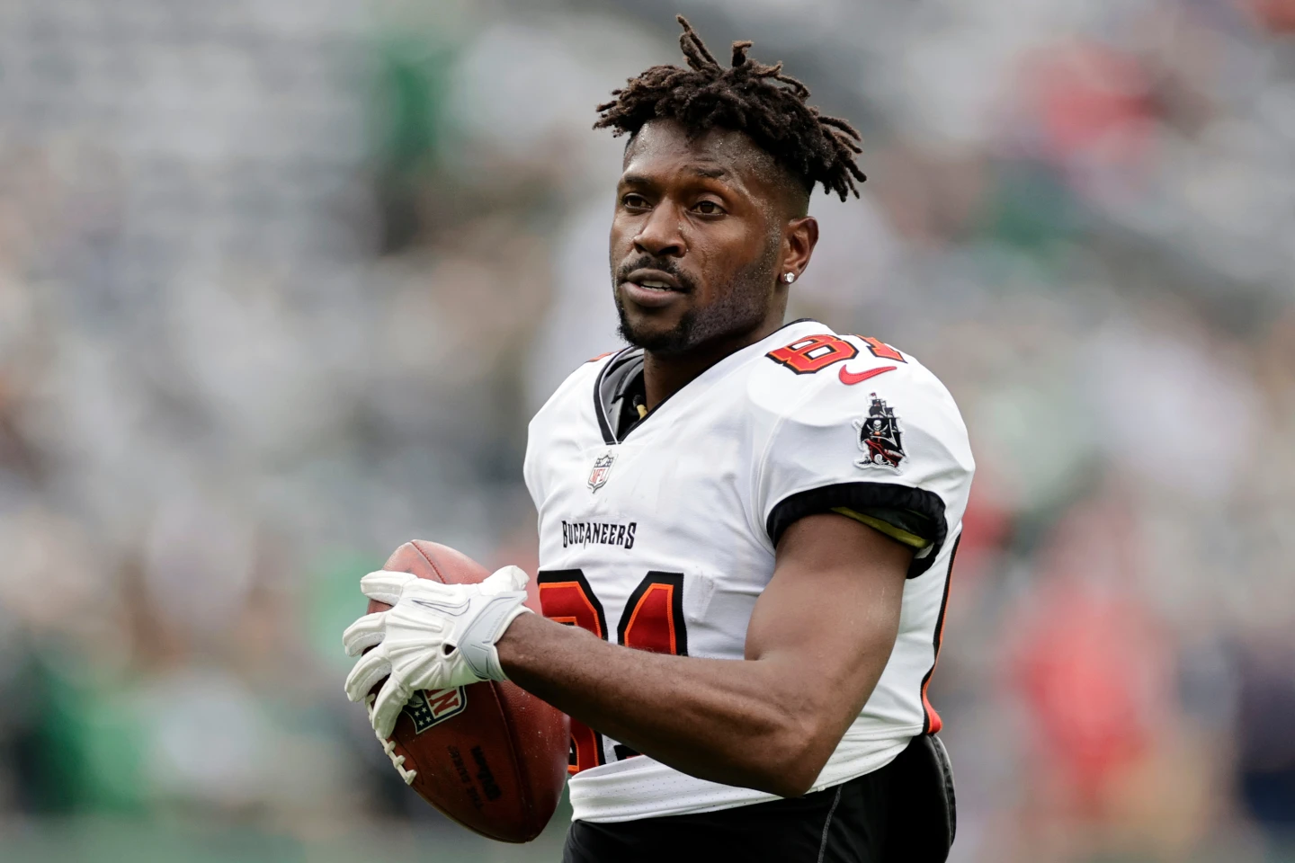 Antonio Brown Waives Extradition, Faces Attempted Murder Charge in Miami