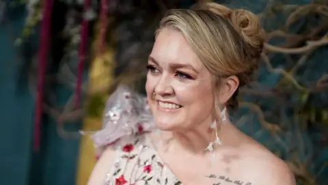 Colleen Hoover Shares Successful Cancer Surgery Update