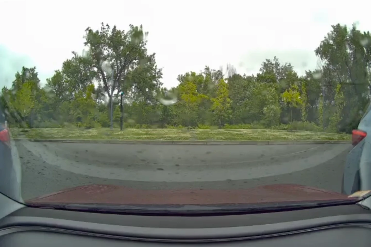 Meteor Double Boom: New England's 230‑Ton Fireball