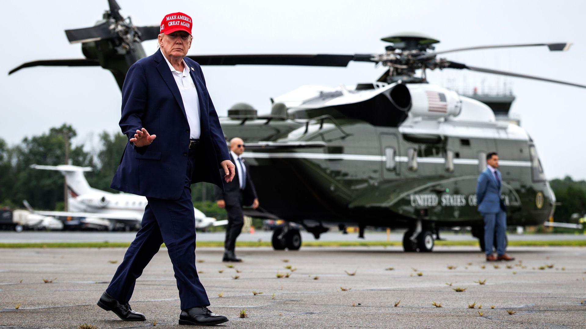 Trump threatens to bomb Oman after conflict over Iran deal