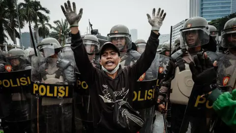 Controversial Allowance Increase Sparks Outrage Among Indonesians