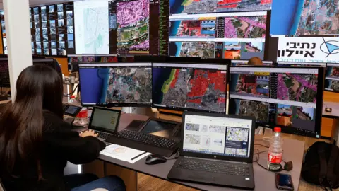 Navigating Turbulence: How Air Travel Persists Amid War