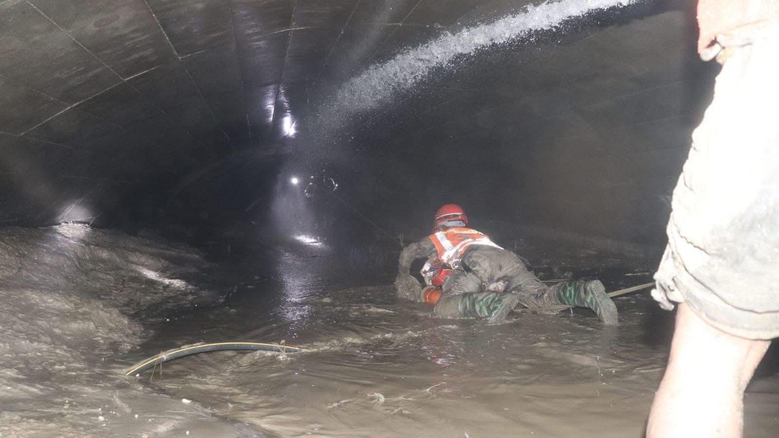 Quantum‑Enabled Rescue Efforts Find Trapped Workers in Nepal Tunnels After Glacial Flood
