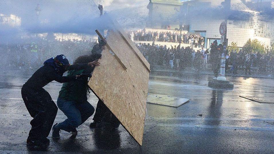 France Offers 3,000 Substitute Teachers as Student Protest Tensions Ease