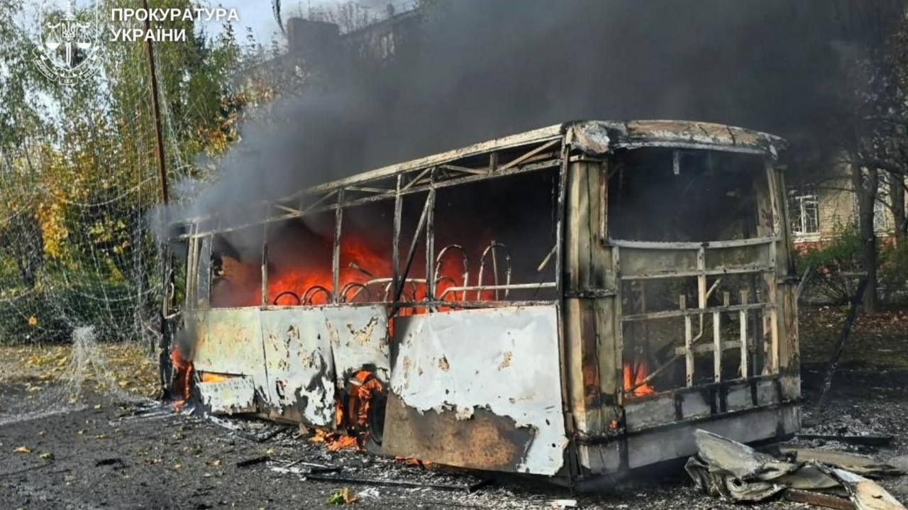 33 Killed in Russian Glide Bomb Attack on Ukrainian Buses