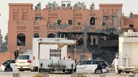 Trump's Diplomatic Dilemma: Escalating Tensions in Qatar and Poland