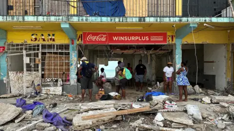Desperate Scavenging in Jamaica: Hurricane Melissa Causes Widespread Destruction