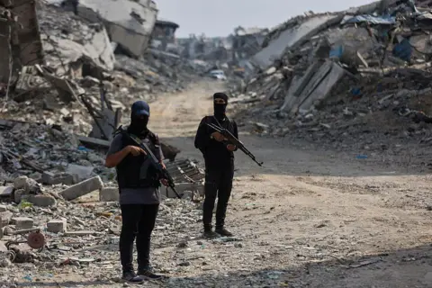 Hamas Fighters in Rafah Tunnels Complicate Gaza Ceasefire Talks