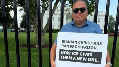Deportation of Iranian Christian Converts Raises Concerns Over U.S. Asylum Policies