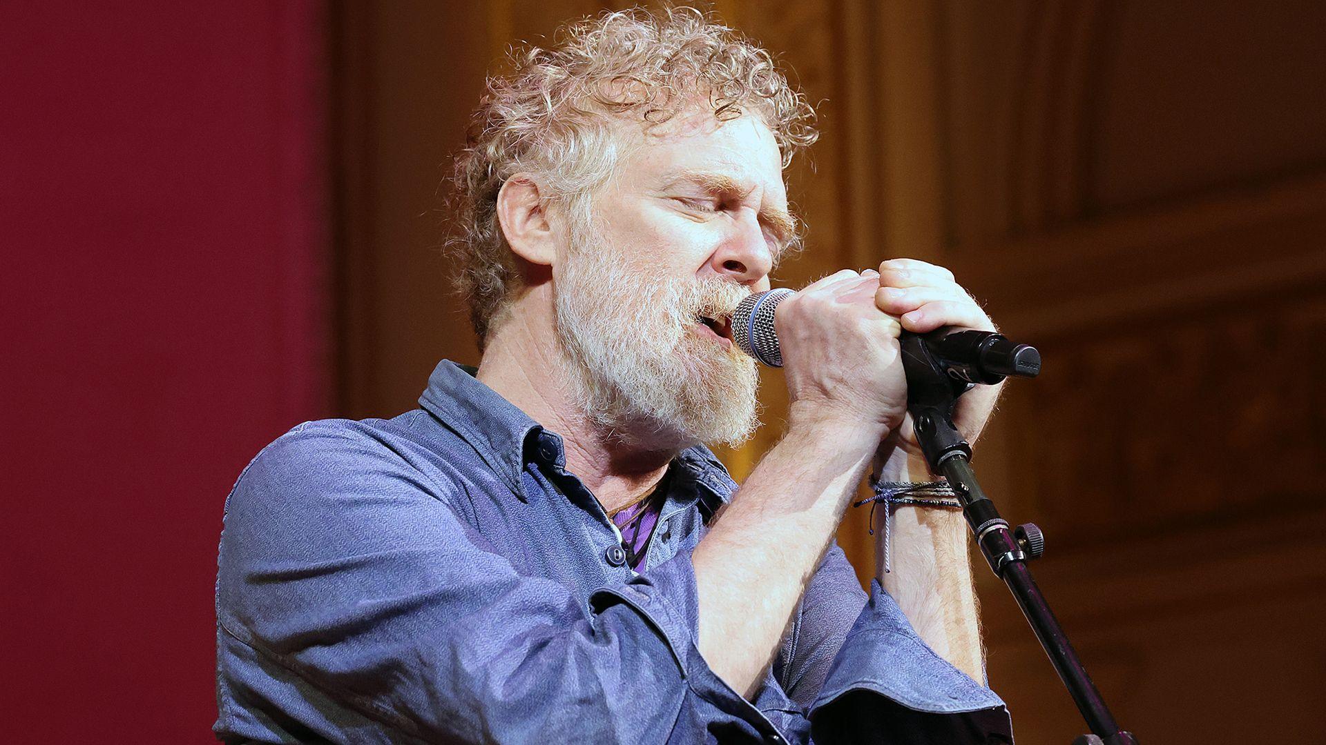 Oscar‑winning Irish musician Glen Hansard dies after fatal motorbike crash