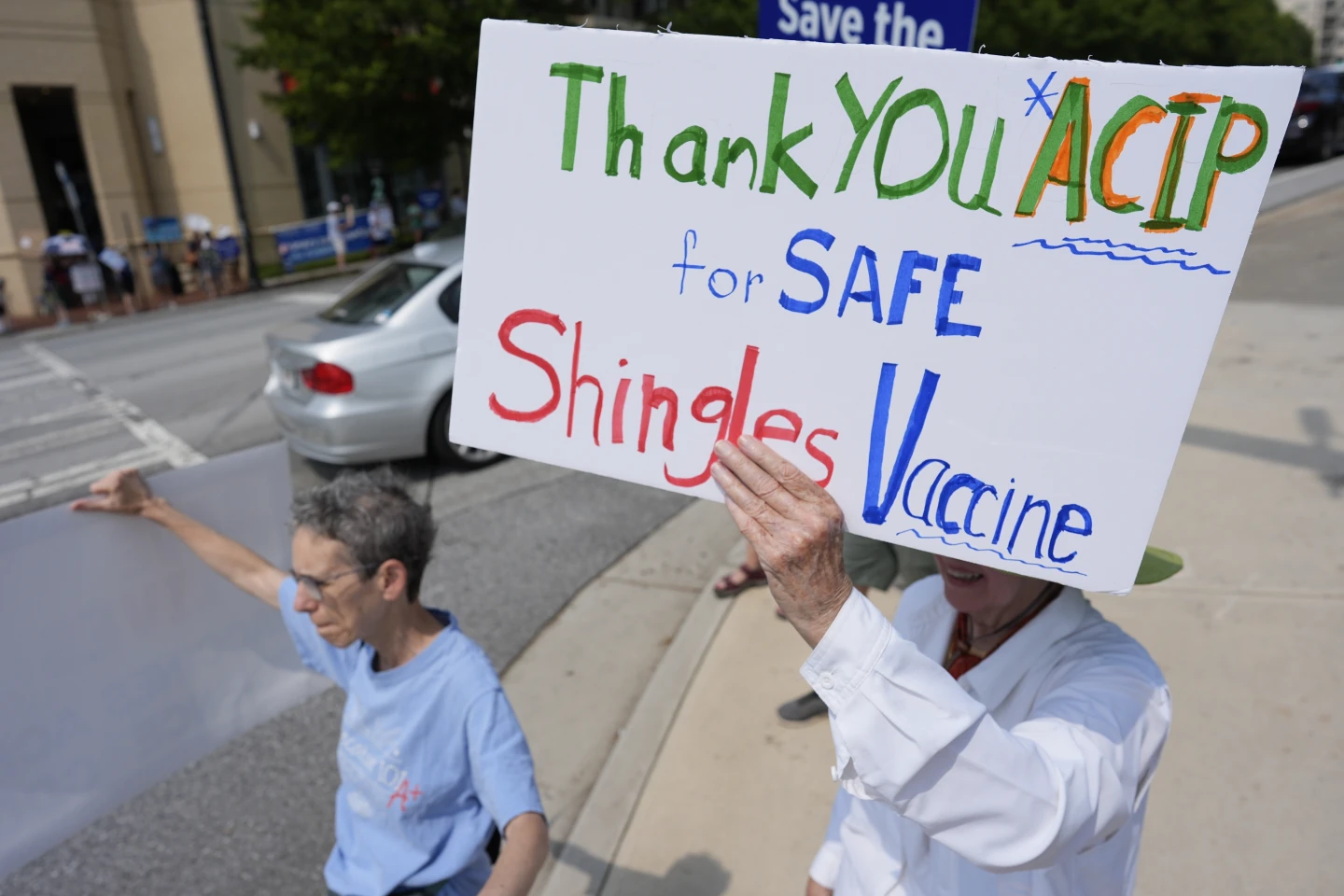 Health Secretary Kennedy's Vaccine Advisory Committee Faces Crucial Votes